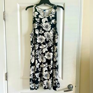 Old Navy Sleeveless Swing Dress
